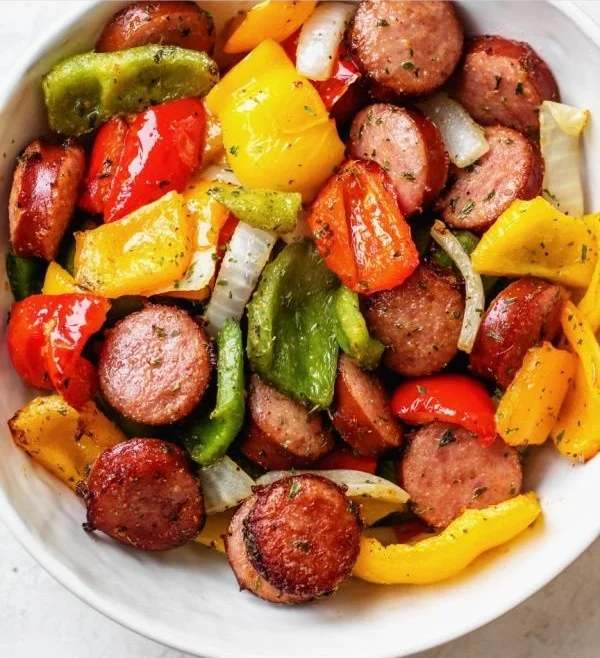 Healthy Air Fryer Sausage and Peppers Recipe | Low carb meals in air fryer, Air fryer recipes healthy low carb dinner, Easy air fryer meals keto